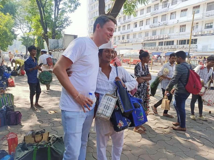 Best Combo Tour: Dabbawalas, Dhobi Ghat and Slum with Train - Dabbawalas: the lunchbox delivery network that keeps moving
