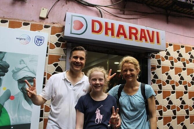 Dharavi Slum Tour - See the real Slum with a Local Guide - Your First Steps In Dharavi: From Meeting Point to Street-Level Reality