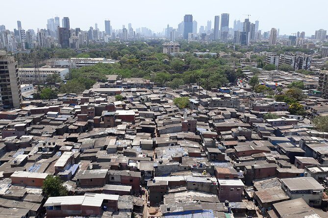 Dharavi Slum Tour - Meet-Up at Café Coffee Day in Mahim (and How to Not Stress)