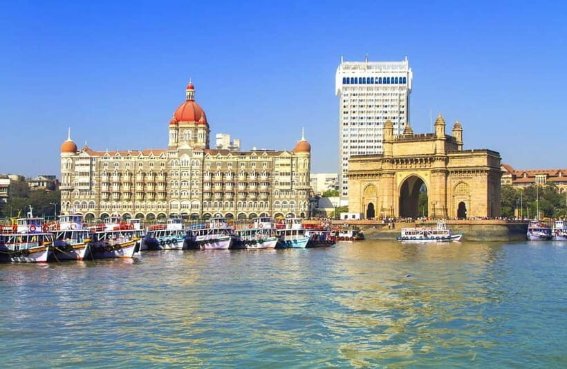 Discover Mumbai: A Complete One-Day City Tour - Getting picked up and settling in with an English-speaking guide