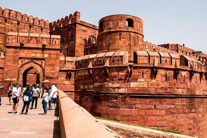 Full-Day Agra Tour with Taj Mahal From Mumbai By Air - The big idea: a practical Mumbai-to-Agra day using flights