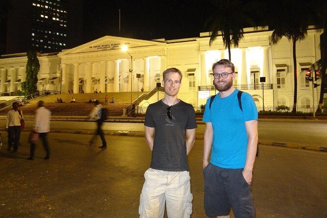 Guided Night Walking Tour in Mumbai - Explore the best nightlife with a local - Stop-by-stop: what you’ll see and why it’s worth your time