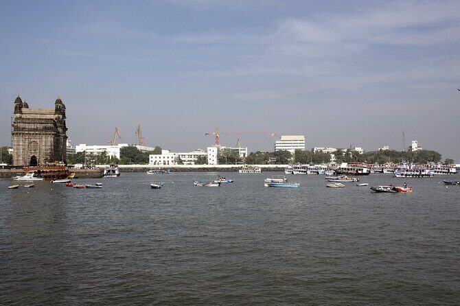 Mumbai City Sightseeing with Elephanta Caves Full Day Tour - The guided city loop after Elephanta: landmarks by car, stops on foot