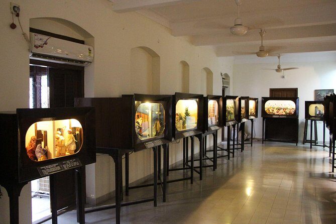Mumbai Day Tour By Car - Stop 4: Bombay High Court Area and the Victoria Terminus Connection