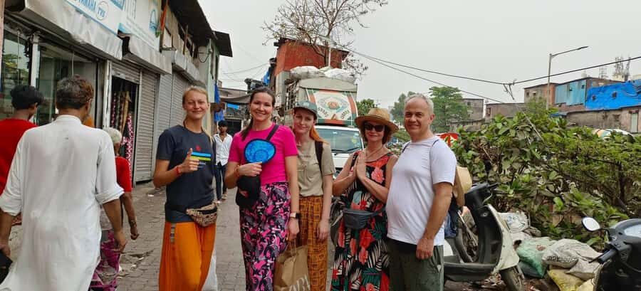 Mumbai: Dharavi Slumdog Tour -See the real Slum with a Local - The industries you’ll actually see: plastic, textiles, leather, metal, laundry