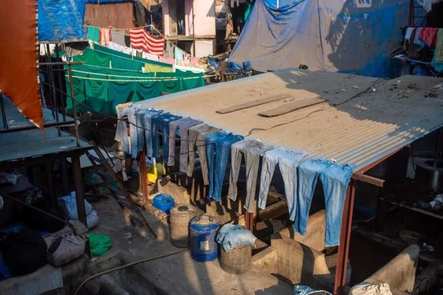 Mumbai: Elephanta Caves: Island Tour With Options - Getting there: hotel transfer or Pizza Express near the Gateway of India