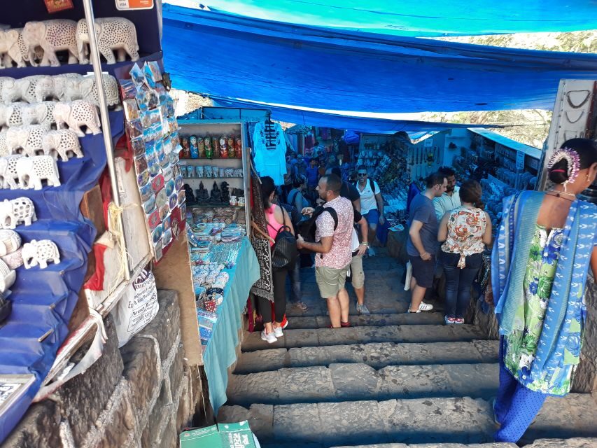 Mumbai: Guided Elephanta Island and Caves Tour - Getting around inside: the toy train and photo-friendly moments