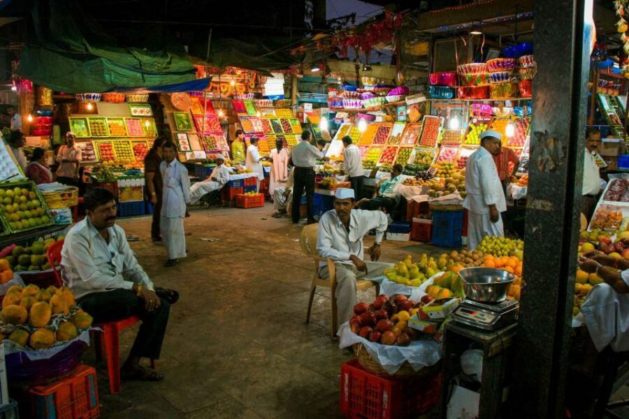 Mumbai: Local Markets & Temples Tour - Key highlights you’ll care about