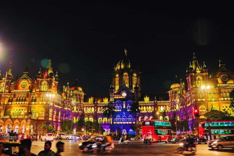 Mumbai: Night Sightseeing Tour by Car - Starting in Colaba: the easiest way to get your bearings fast