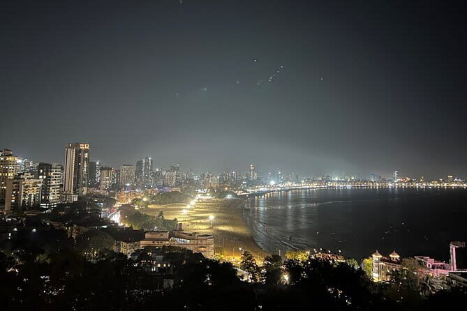 Mumbai Night Tour: Queen’s Necklace, Skyline & Heritage Lights - Price and Comfort: What $31.14 Pays For