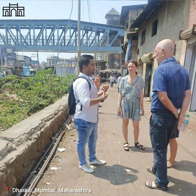 Mumbai: Private City sightseeing and Dharavi Slum Tour - Gateway of India, Taj Mahal Palace, and Marine Drive Walks