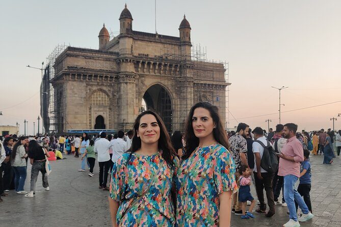 Mumbai Private Sightseeing Tour with Top Highlights - Banganga and Hanging Gardens: temples, steps, and calmer corners