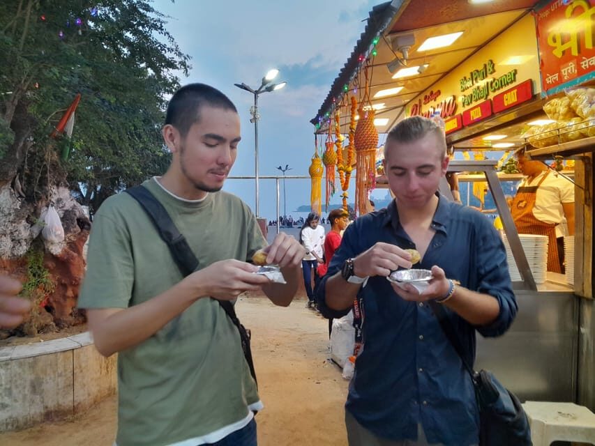 Mumbai Street Food Tour with Evening Bazaar Walk - Food, Safety, and What Clean Stalls Actually Means Here