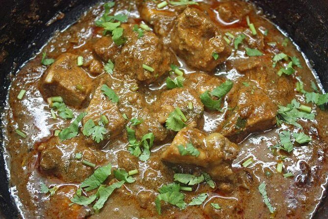 Private Maharashtrian Cooking Class in Mumbai with a Local Family - Chembur Fish Market Option: A Shopping Stop That Changes Everything