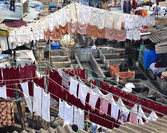 Private Slumdog Millionaire Tour in Dharavi with Slum Visit - Entering Dharavi: why this private tour feels different