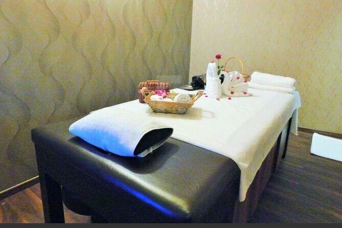 Swedish Massage in Thane with Steam - White N Bright Spa & Salon: what you’re really buying