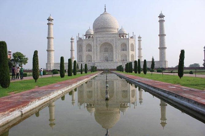 Taj Mahal Tour From Cruise Port, Mumbai, Cochin and Goa - Day 3: Back to Delhi and return to your cruise port